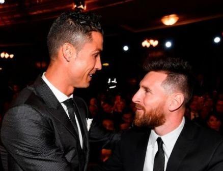 迪乌夫：齐沃经常和我交流帮我提高，高兴自己的机会越来越多